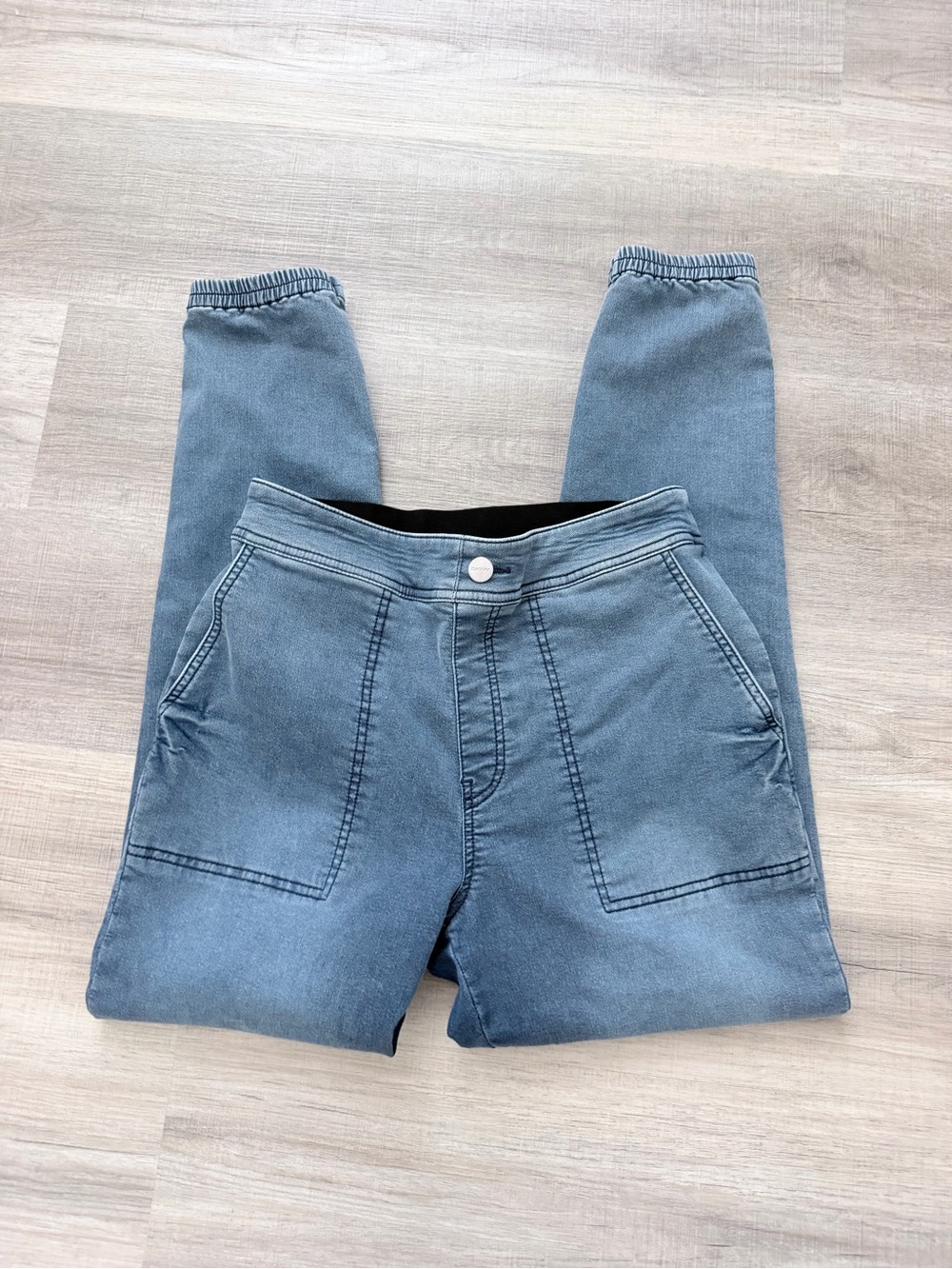 Women’s Blue Denim Jogger Jeans